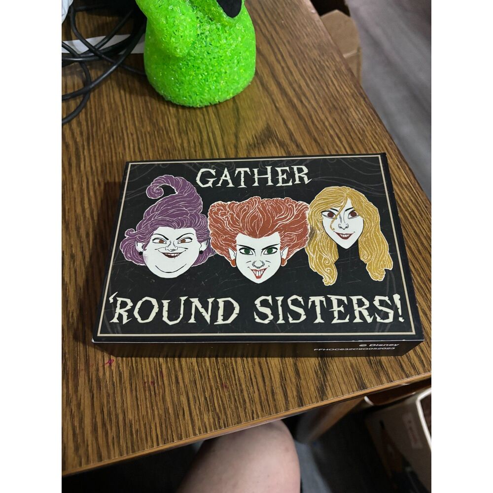 Hocus Pocus Gather Round‎ Sisters Disney Wooden Sign Halloween